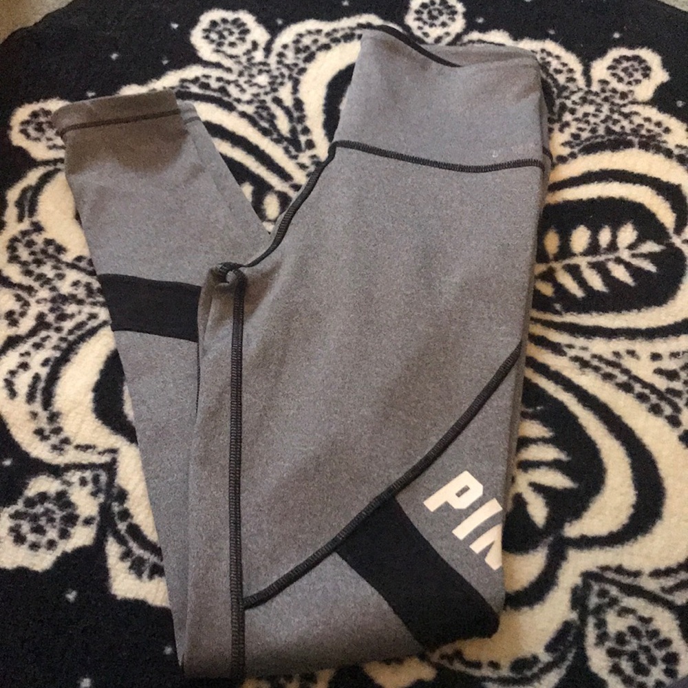 Victoria secret/Pink reversible leggings